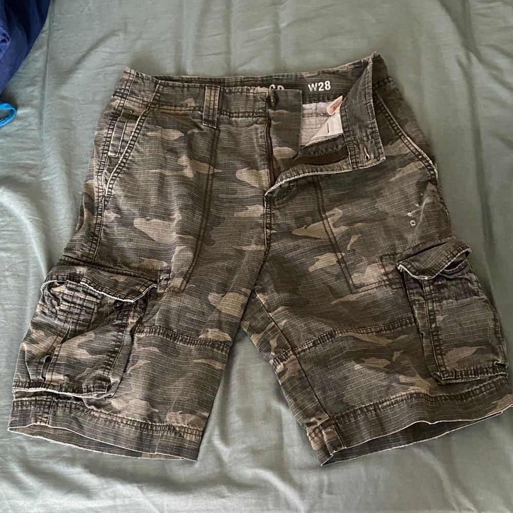 Camouflage Cargo Men Shorts